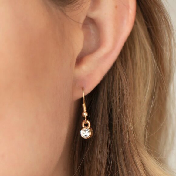 Paparazzi Jewelry Accessories - Timeless Trimmings - Gold Necklace - Vintage - Picture 6 of 6